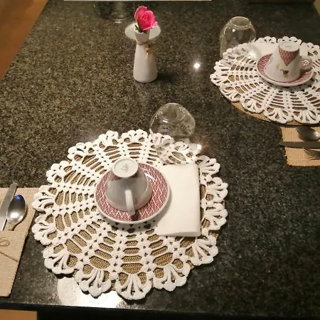 ホームステイ Terreno Mimosas アヴェイロ